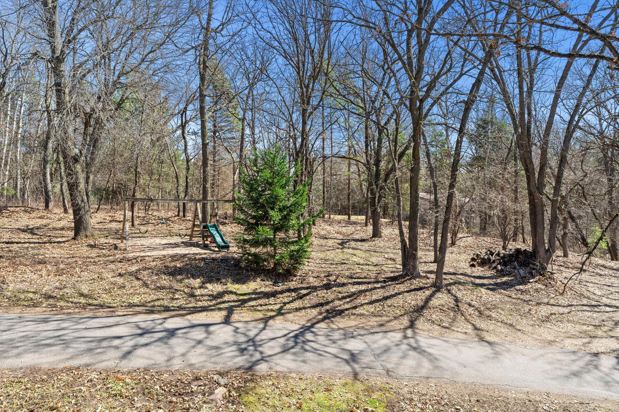 9-web-or-mls-2642 Northridge Ln N-124.jpg