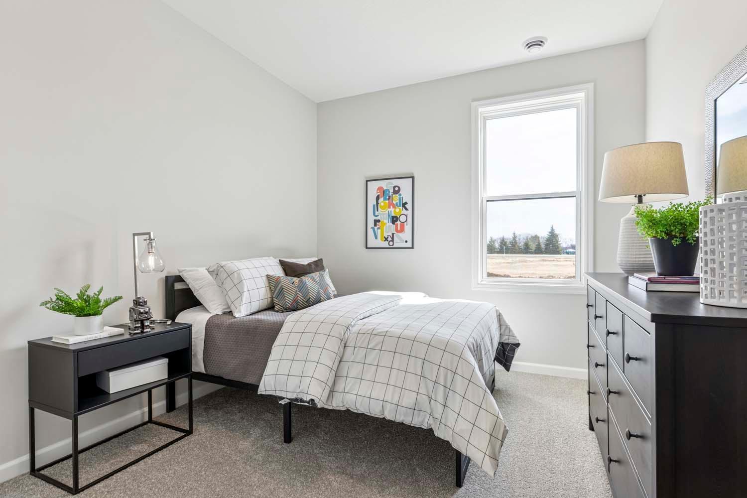 Photo taken from previous model with a similar floorplan. While similar, some options shown in the picture may not be included in this pricing. Please ask for a detailed list of included features for this listing.