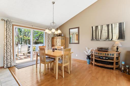 17701 Jaguar Path, Lakeville, MN 55044