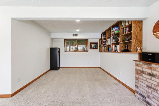 17701 Jaguar Path, Lakeville, MN 55044