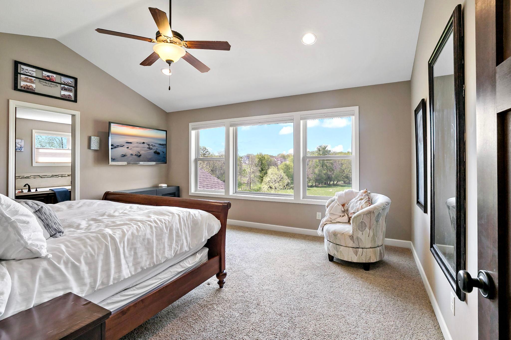Primary Bedroom.jpg