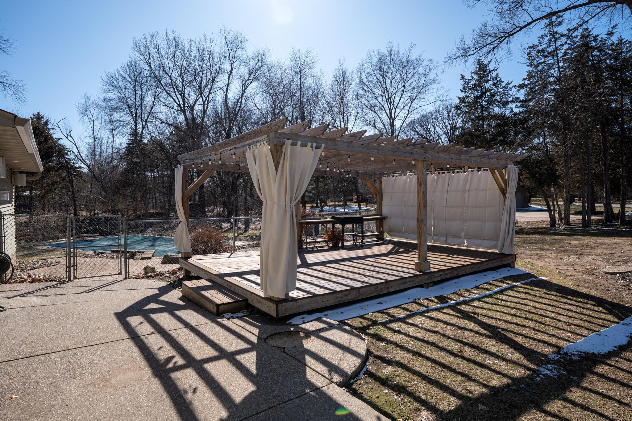 11660 Lehigh Ave Hastings-7.jpg