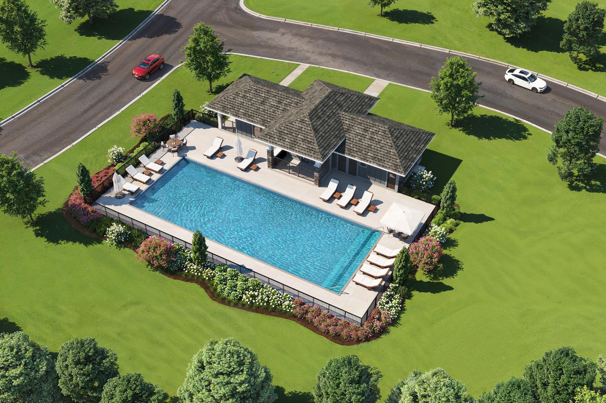 Pool & Clubhouse