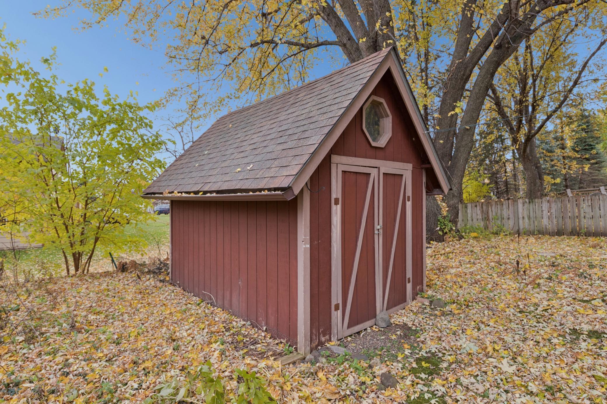 22. Convenient Shed.jpg