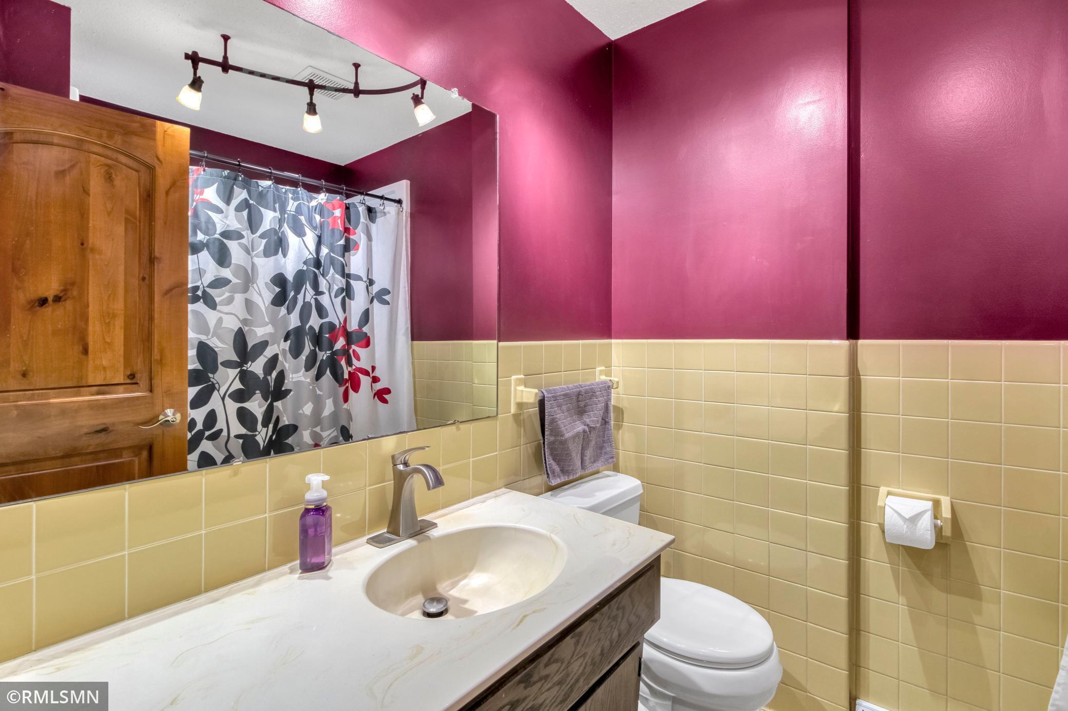 19525-Country-Cir-E-Corcoran-MN-55374 (2).jpg