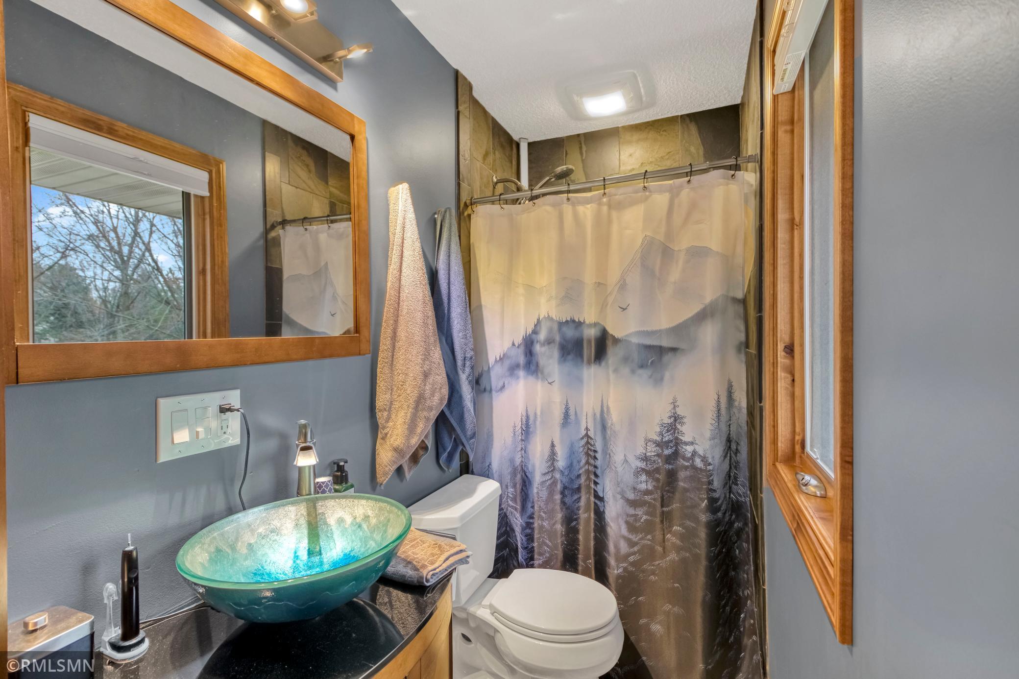 19525-Country-Cir-E-Corcoran-MN-55374 (8).jpg