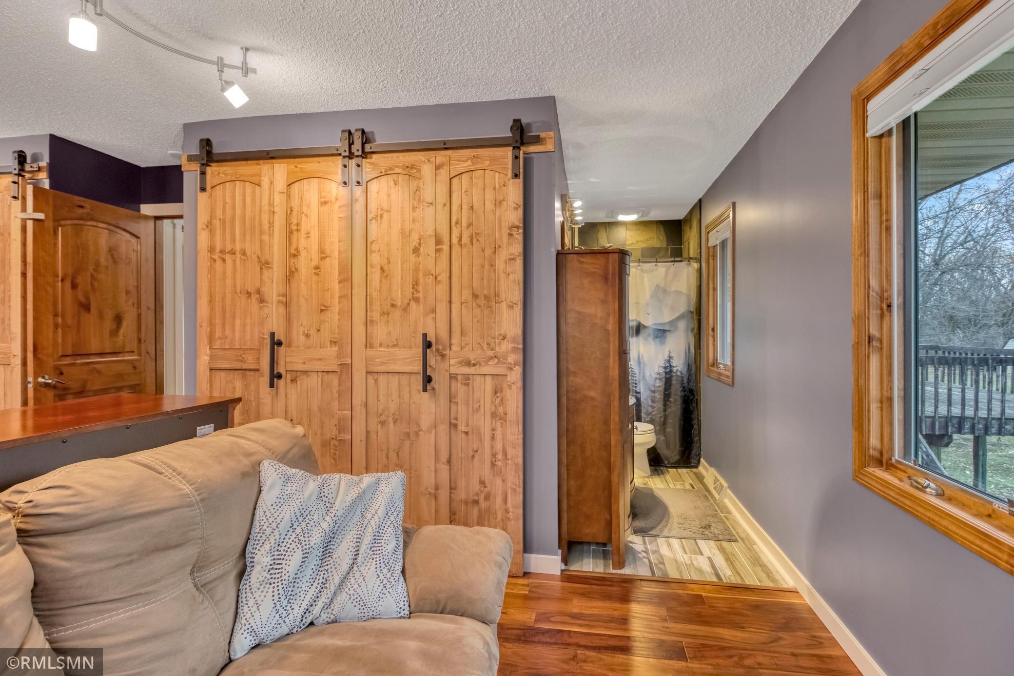 19525-Country-Cir-E-Corcoran-MN-55374 (6).jpg