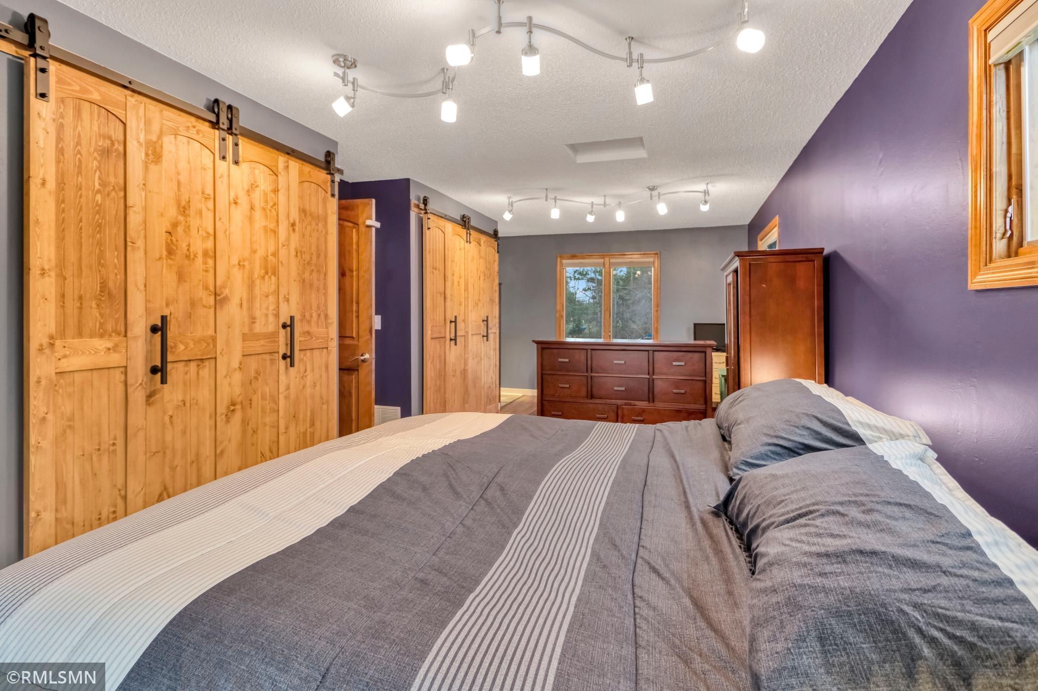 19525-Country-Cir-E-Corcoran-MN-55374 (10).jpg