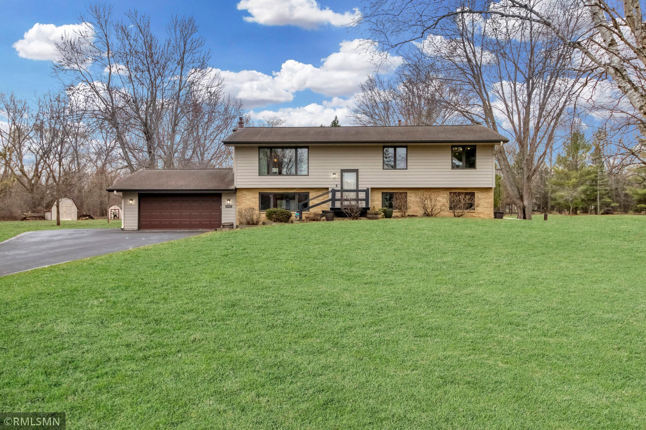 19525-Country-Cir-E-Corcoran-MN-55374 (40).jpg