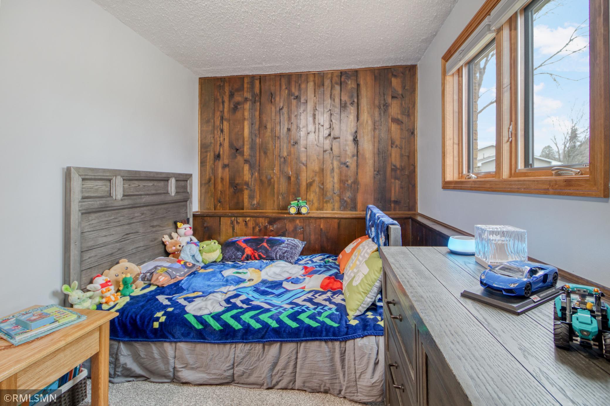 19525-Country-Cir-E-Corcoran-MN-55374 (10).jpg