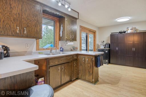 19525-Country-Cir-E-Corcoran-MN-55374 (2).jpg