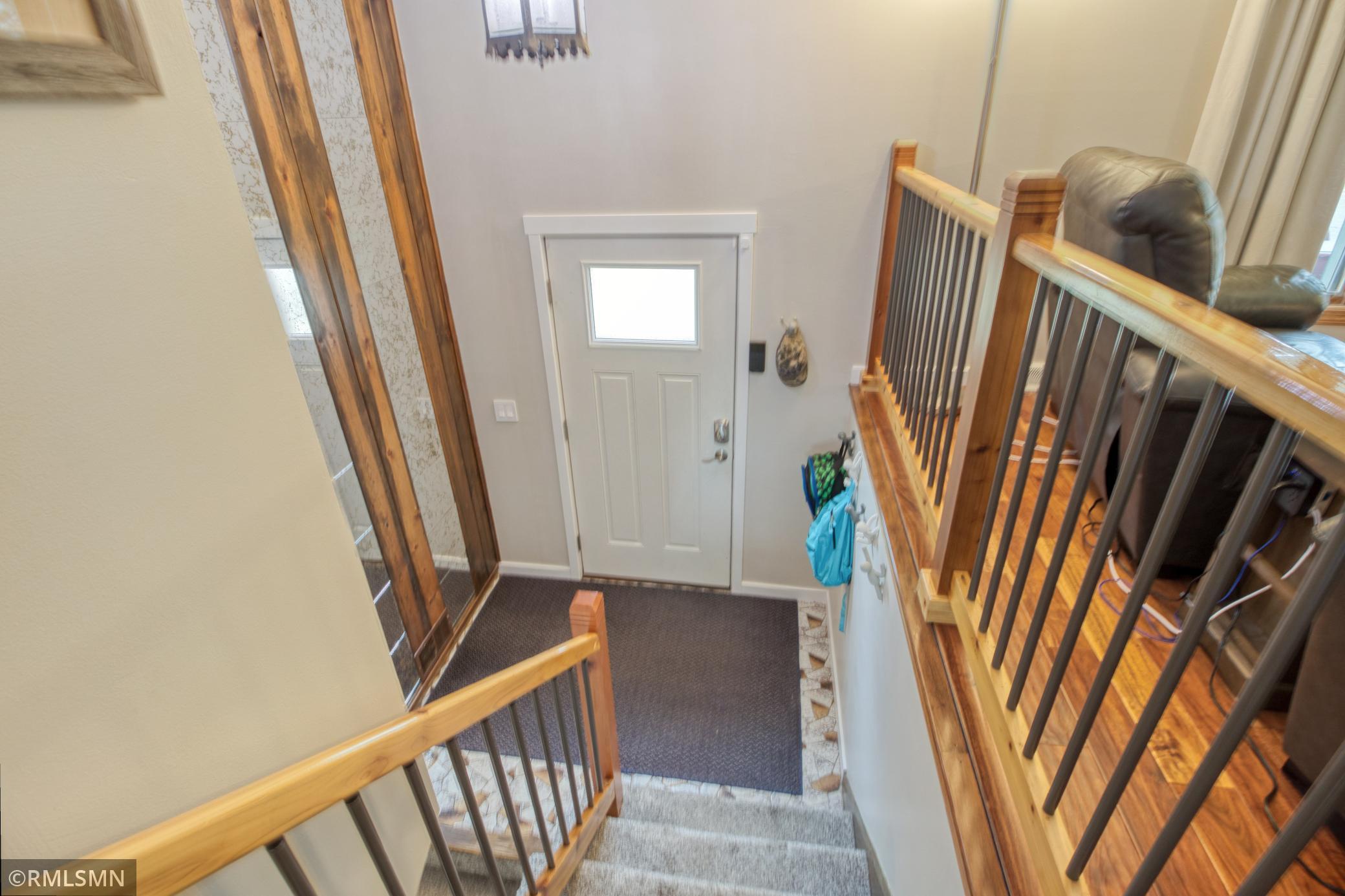 19525-Country-Cir-E-Corcoran-MN-55374 (4).jpg