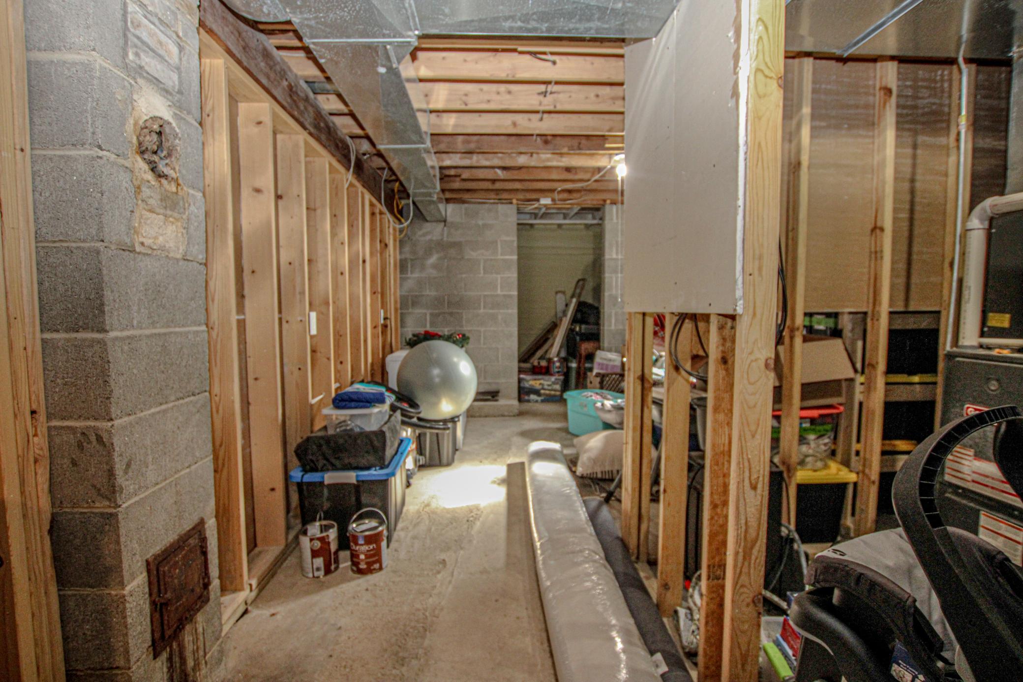 Utility Room.jpg