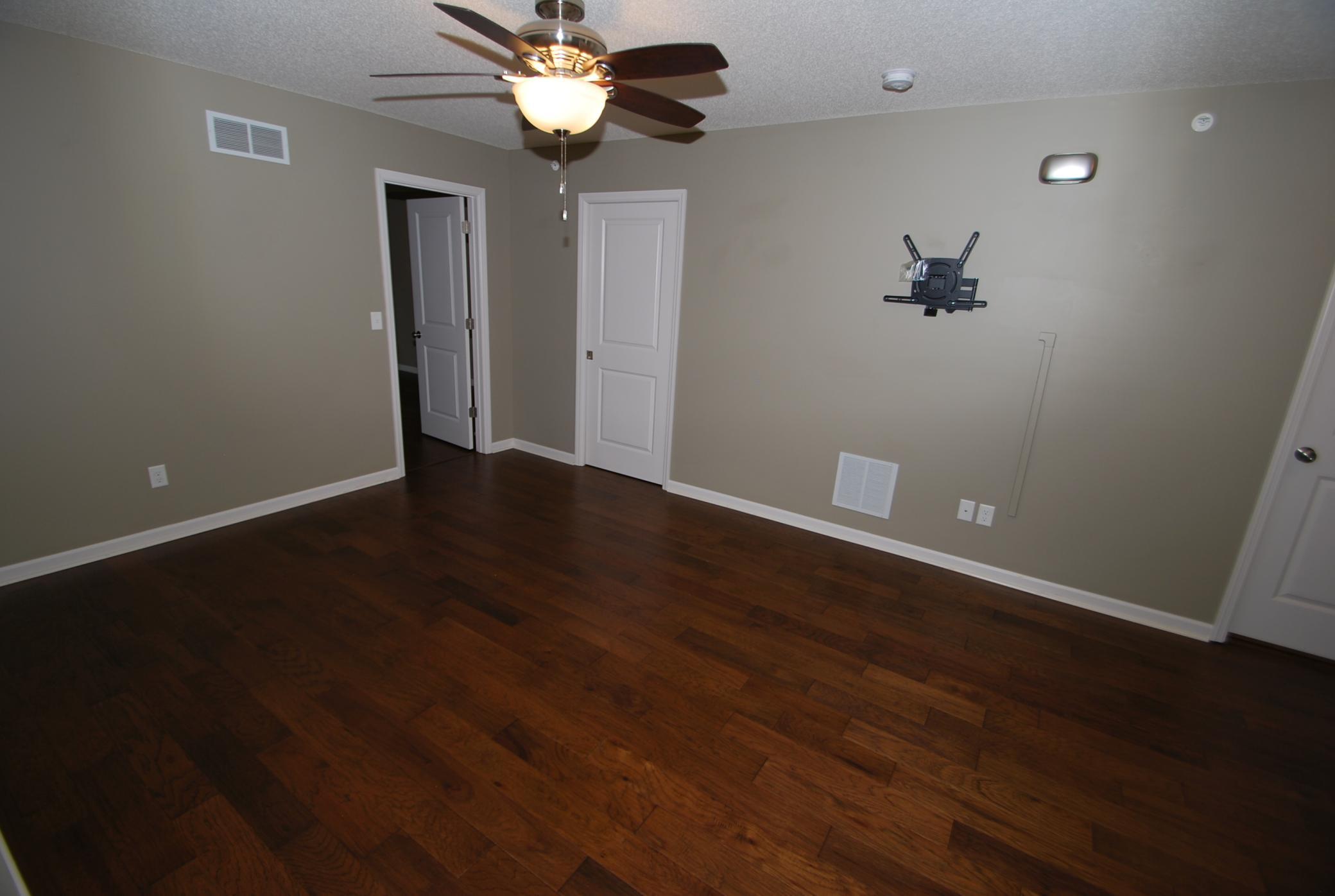 Upper level loft