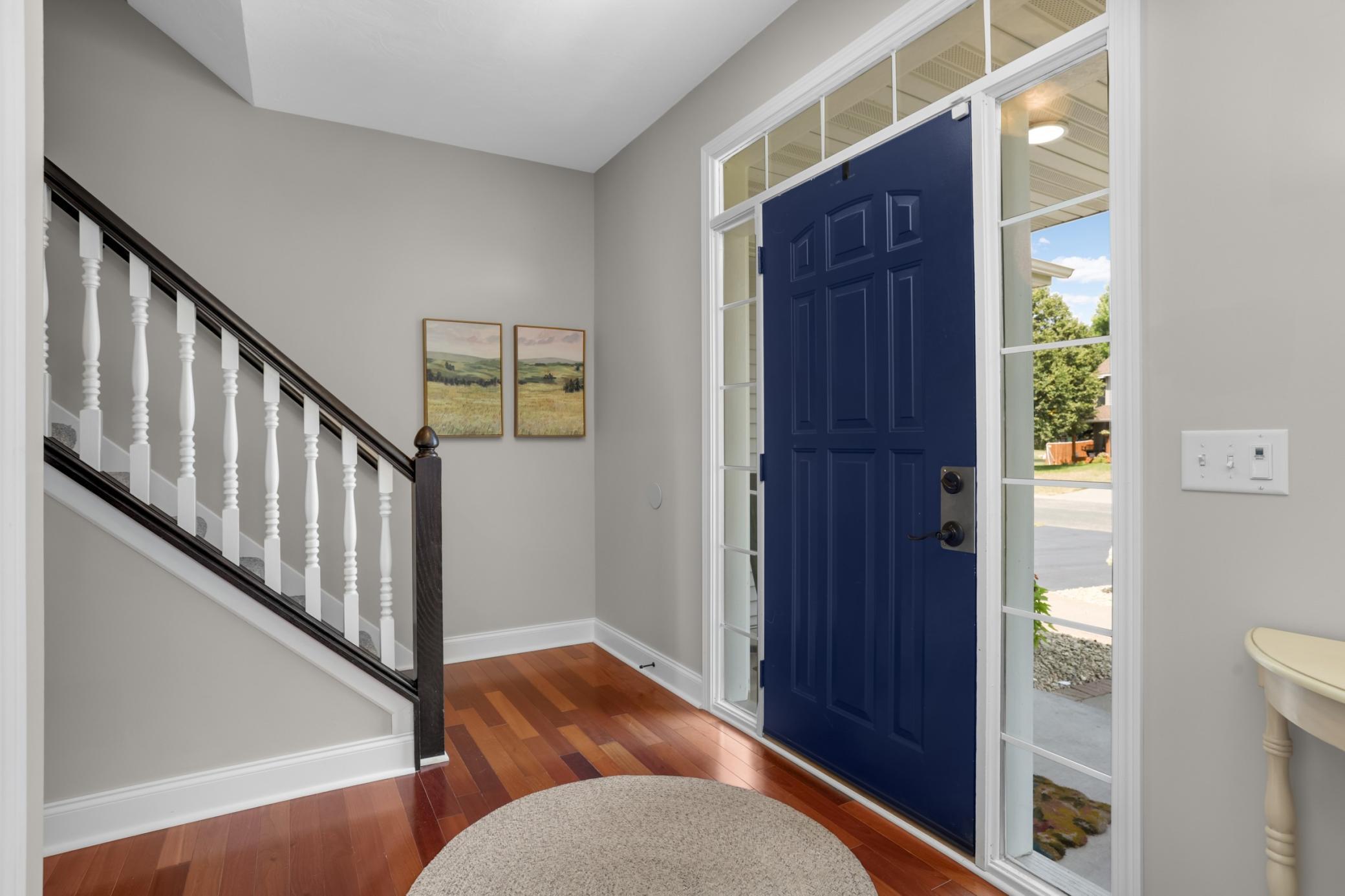 Step inside to a warm & welcoming entryway.