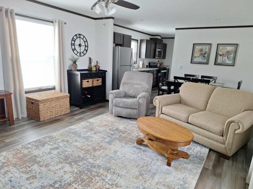 215 N McKay Avenue, 43, Alexandria, MN 56308