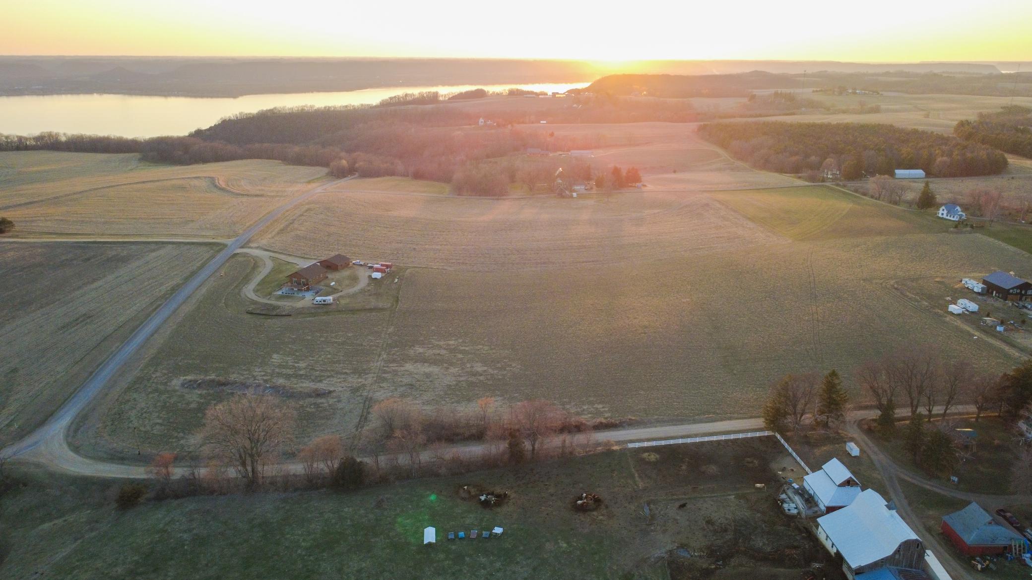 Pepin Bluff 3-02.jpg