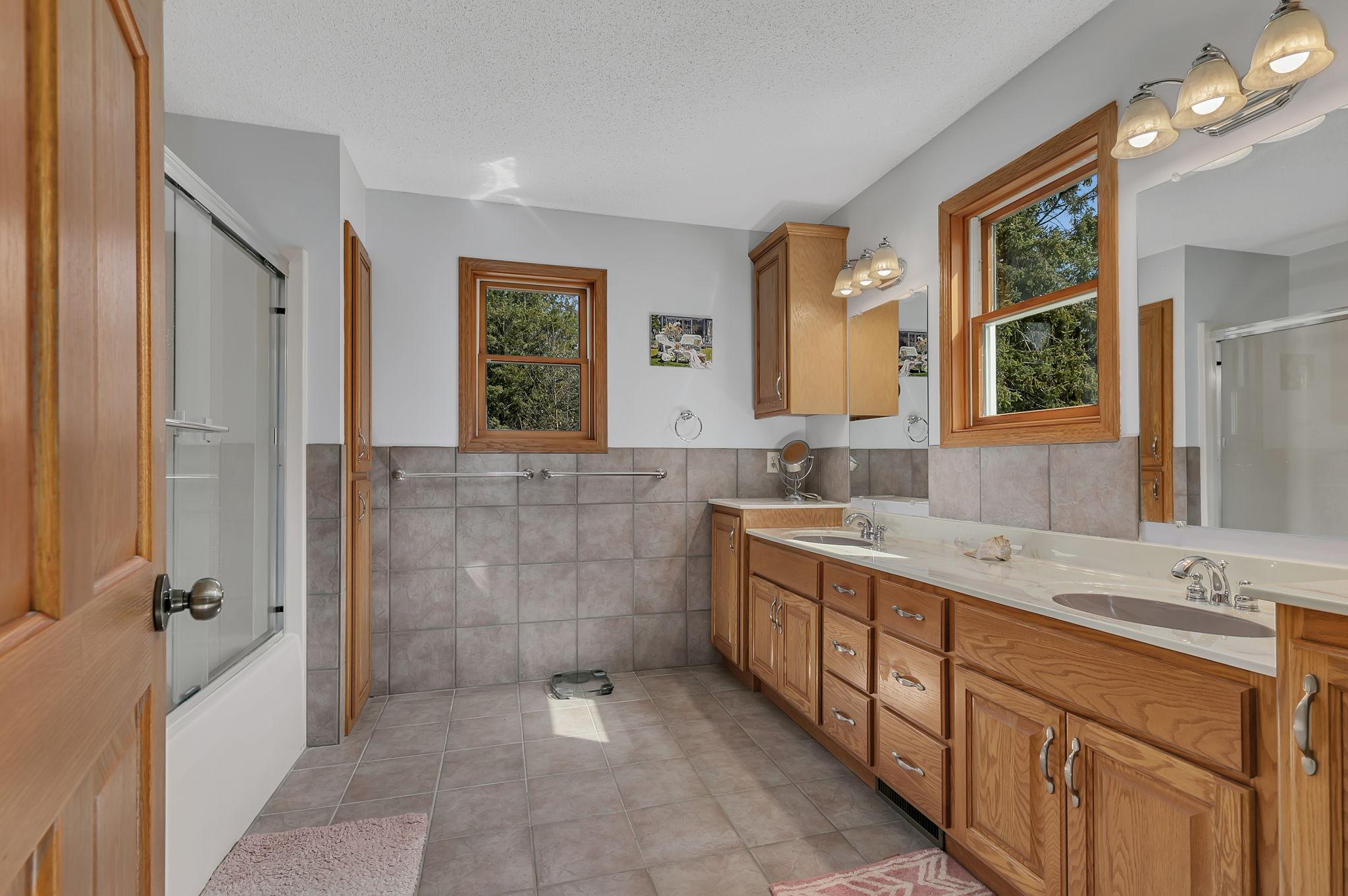 Primary Bathroom.jpg