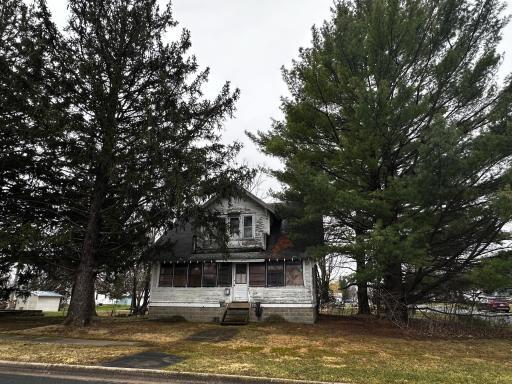 315 2nd Street SE, Harmony, MN 55939