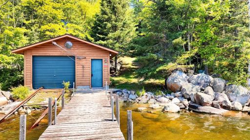 2357 Retreat Lodge Road, Cook, MN 55723