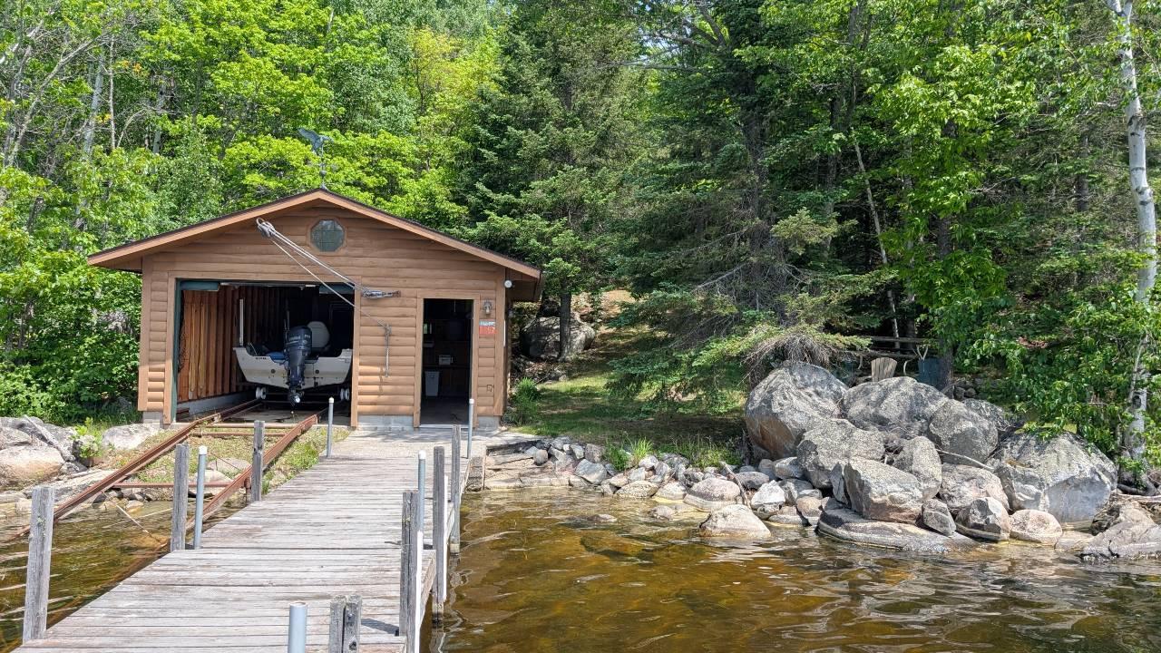 boathouse.jpg