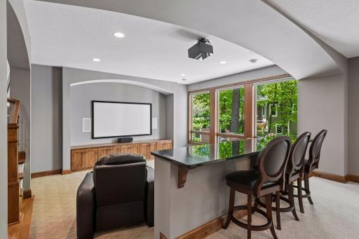 A wall of windows gets you close to nature