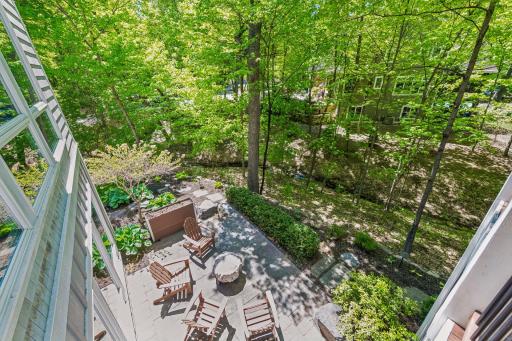 4802 Timber Ridge Circle, Minnetonka, MN 55345
