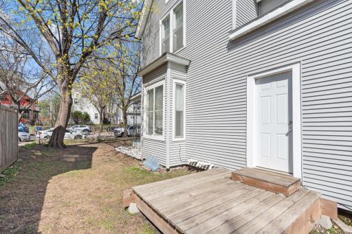 2048 Carroll Avenue, Saint Paul, MN 55104