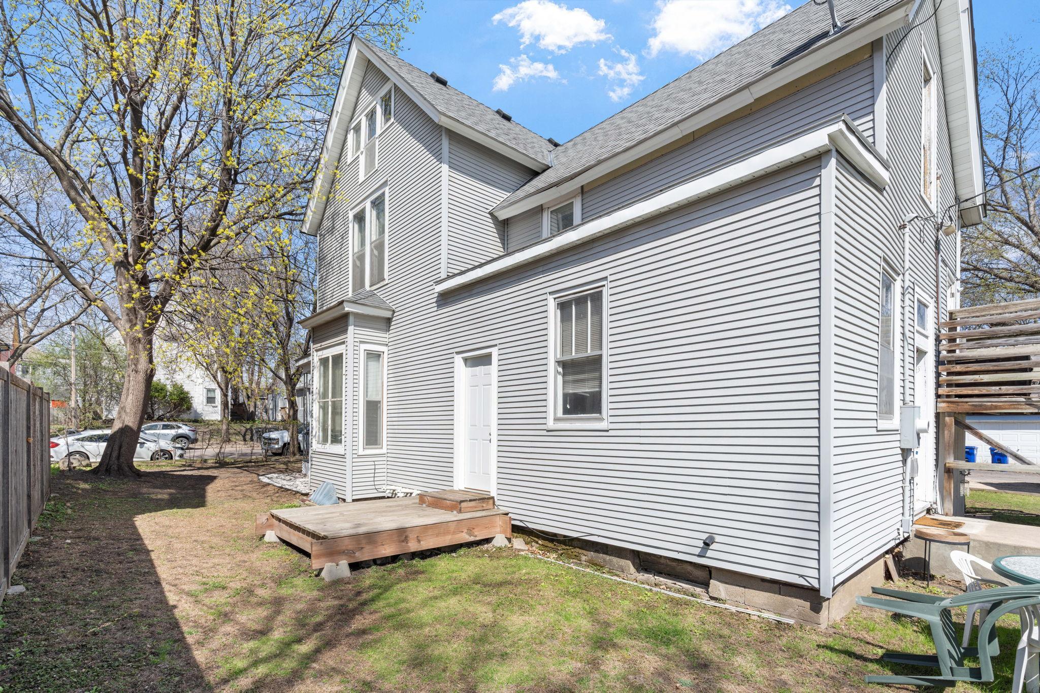Private side entrance to unit 2, and deck.