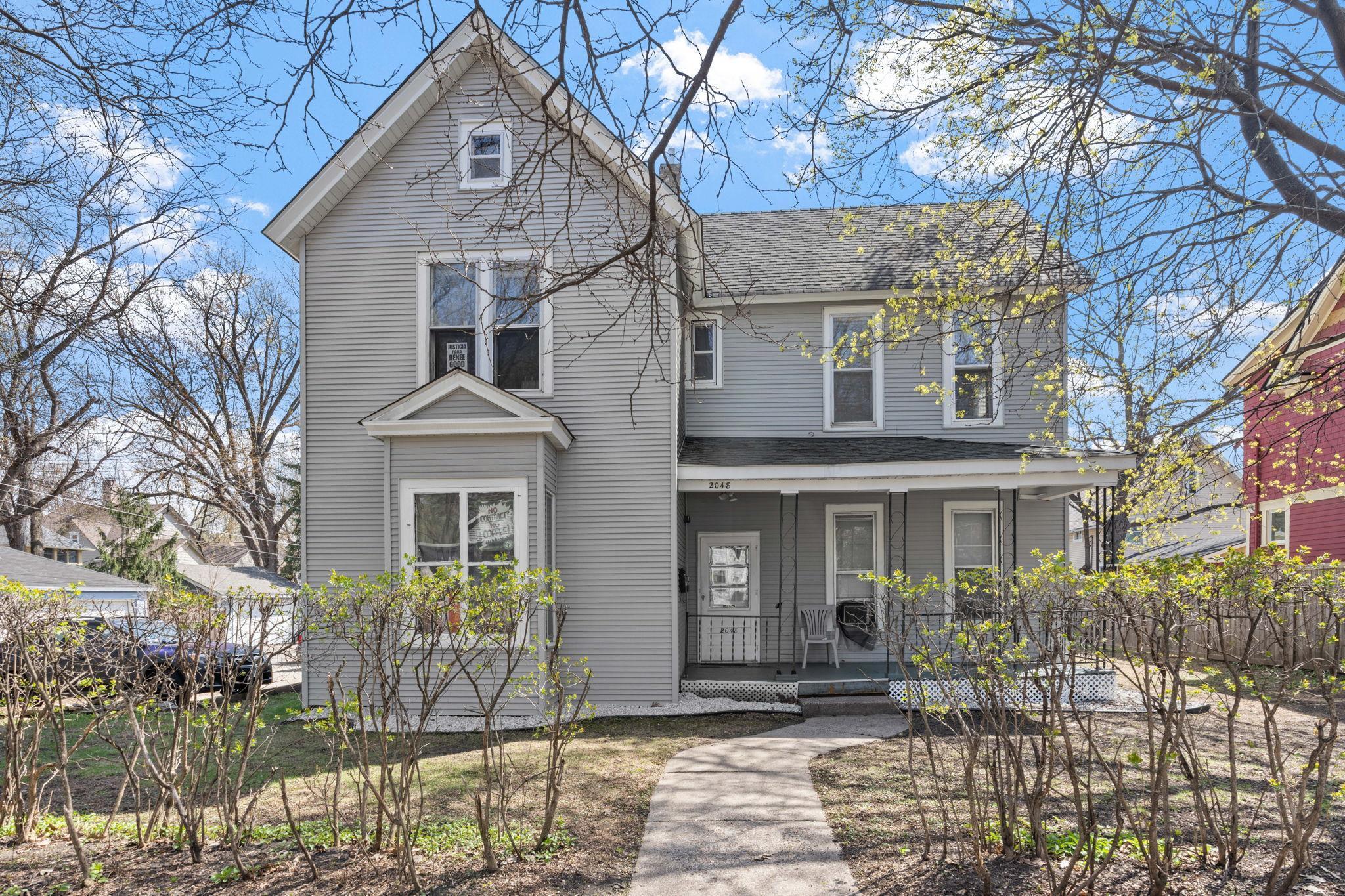 Maintenance free exterior for easy ownership.