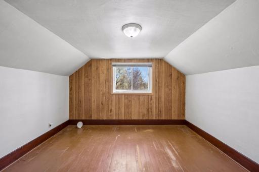 4250 35th Street SW, Waverly, MN 55390