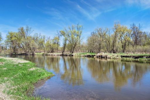 4250 35th Street SW, Waverly, MN 55390