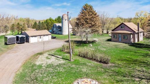4250 35th Street SW, Waverly, MN 55390