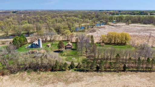 4250 35th Street SW, Waverly, MN 55390