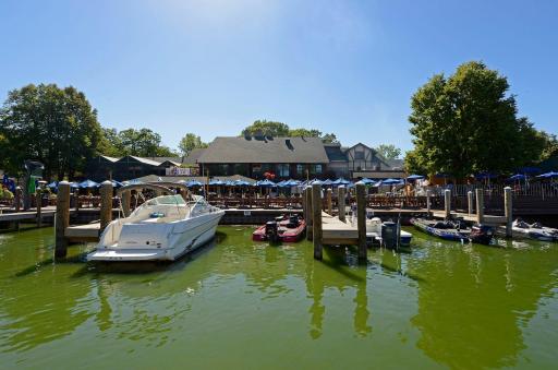 LAKE MINNETONKA waterfront dining.