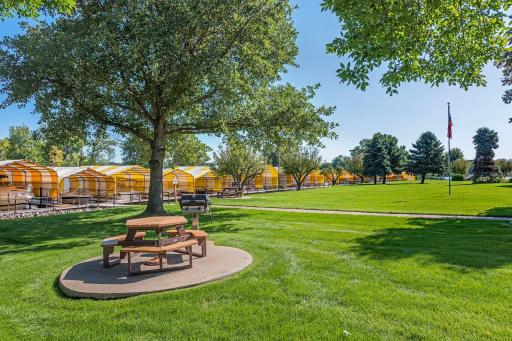 Lakeside picnic areas with grills.