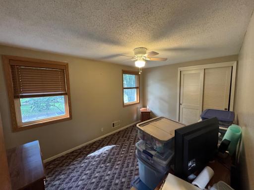 209 Burr Oak Drive, Albert Lea, MN 56007