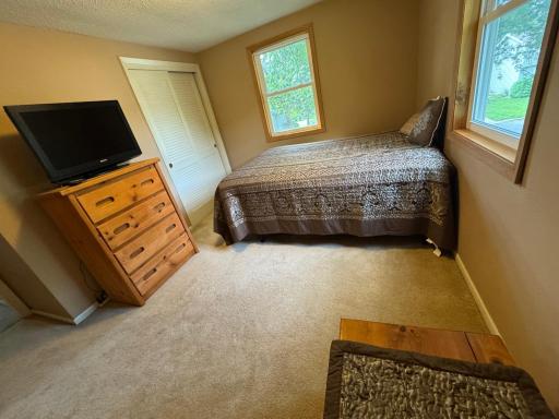 209 Burr Oak Drive, Albert Lea, MN 56007