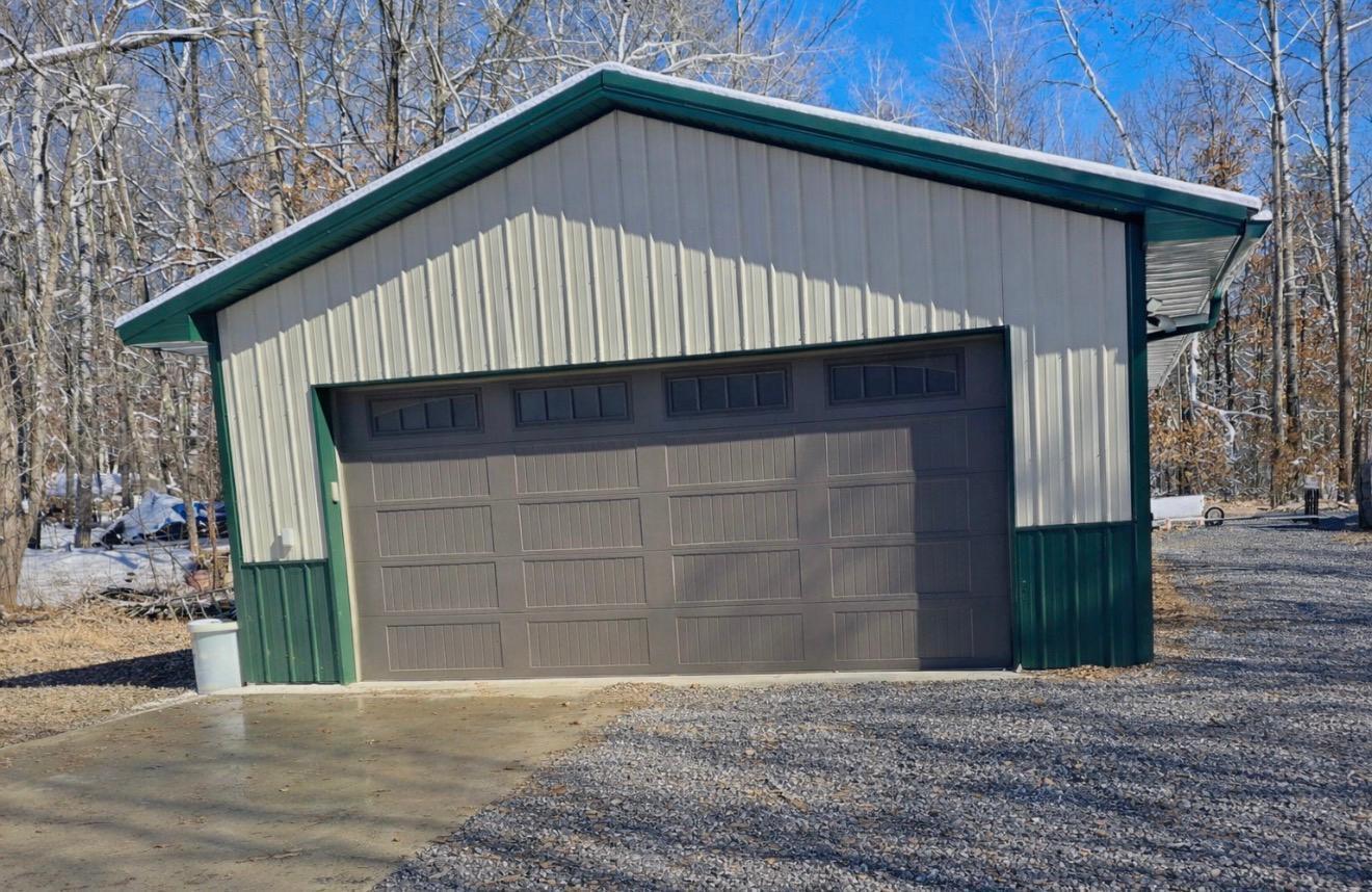 24 x 48 pole barn garage