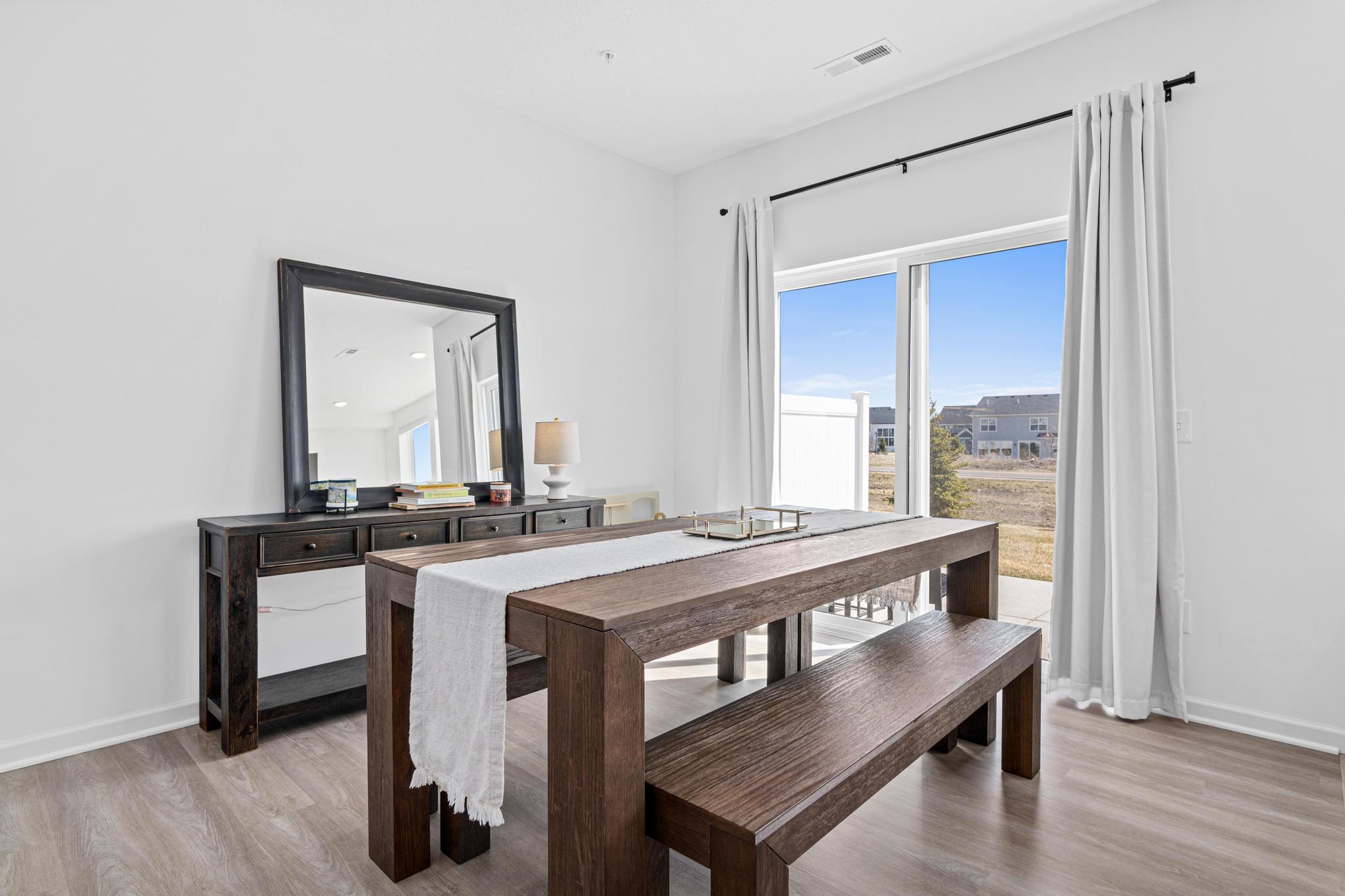 4807 Airlake Dr, Woodbury, MN-7.jpg