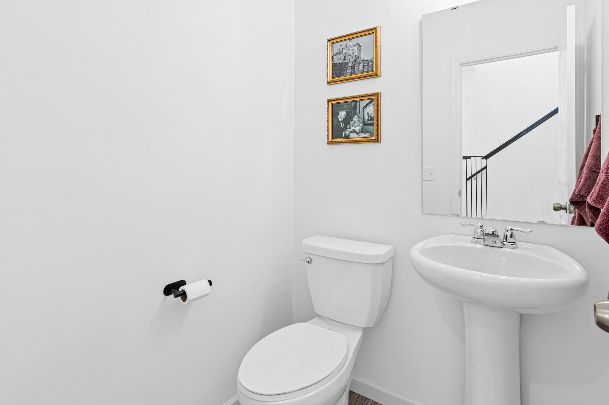 4807 Airlake Dr, Woodbury, MN-25.jpg