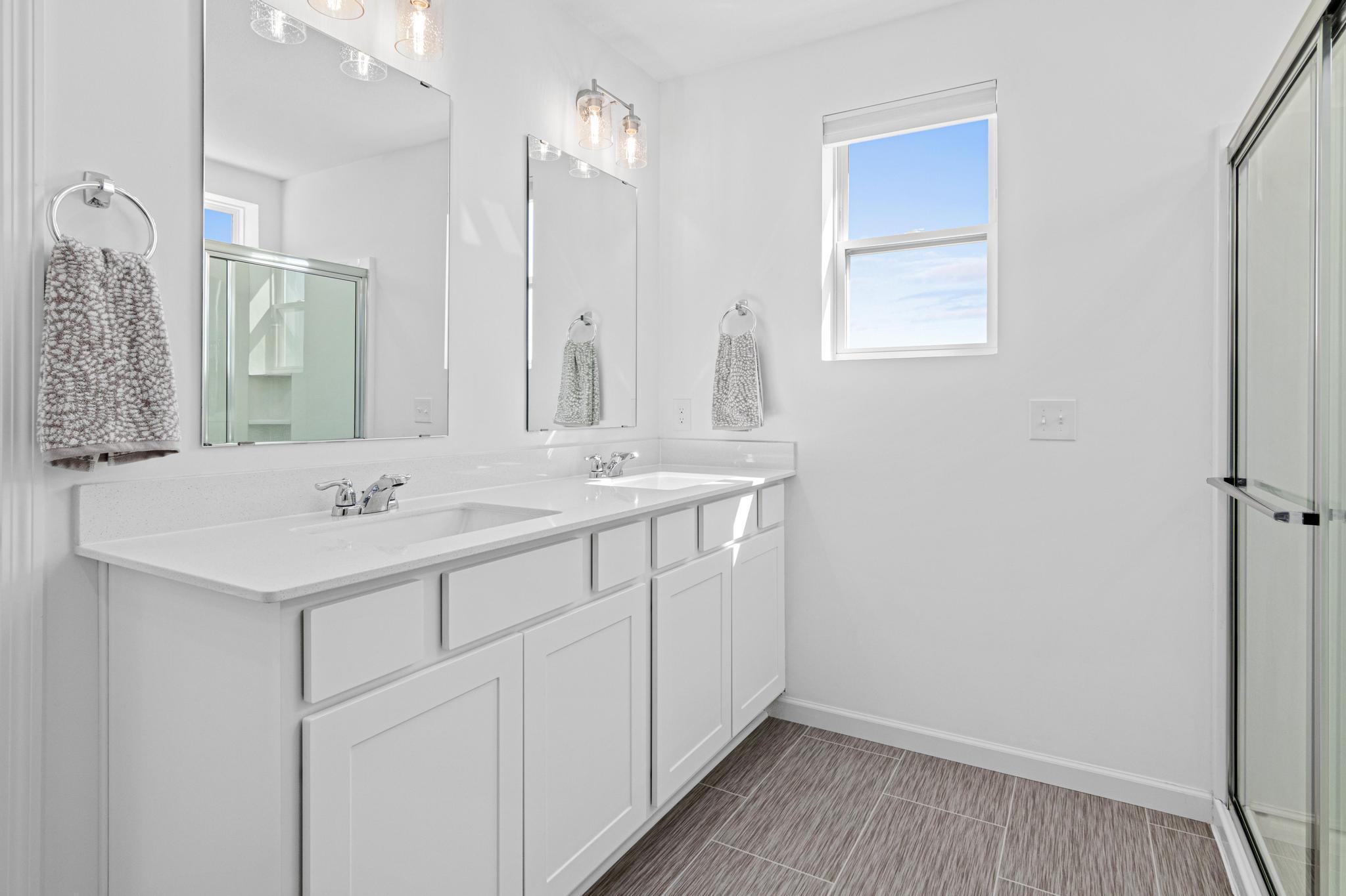 4807 Airlake Dr, Woodbury, MN-24.jpg