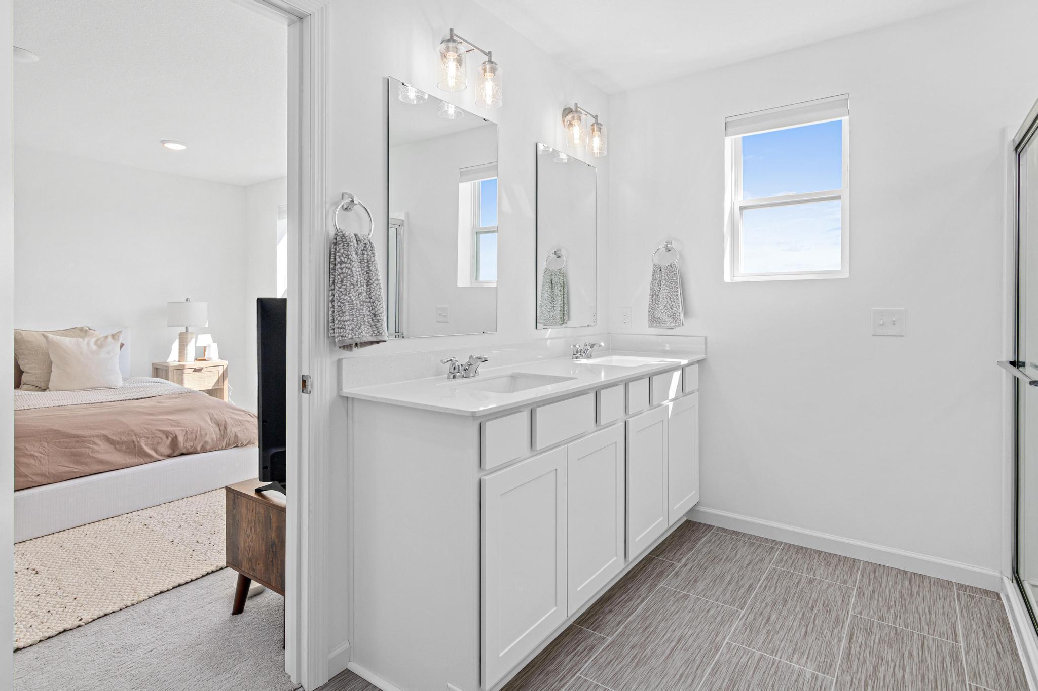 4807 Airlake Dr, Woodbury, MN-23.jpg