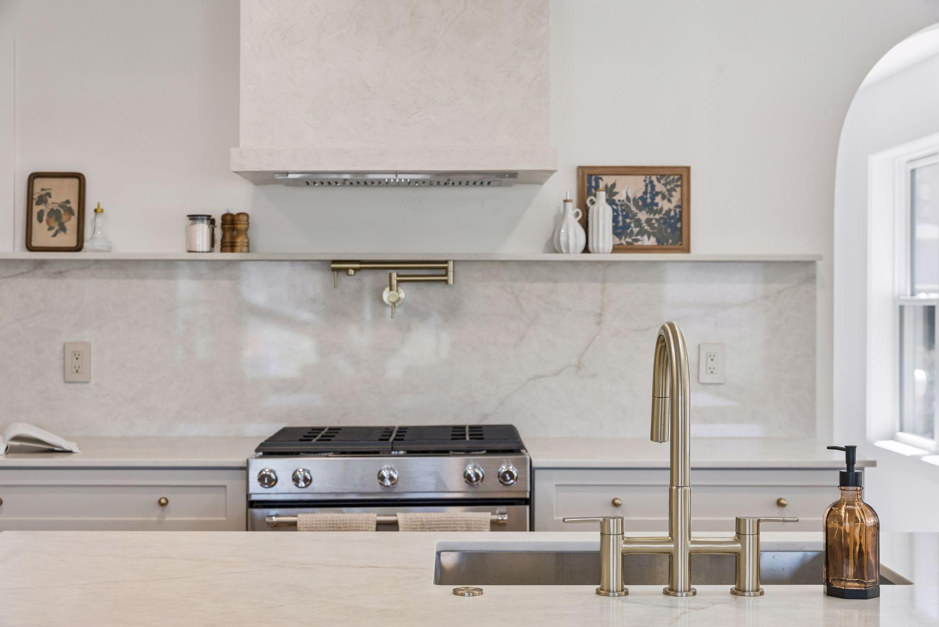 4809 Zenith Avenue South - Spacecrafting - 0008.jpg