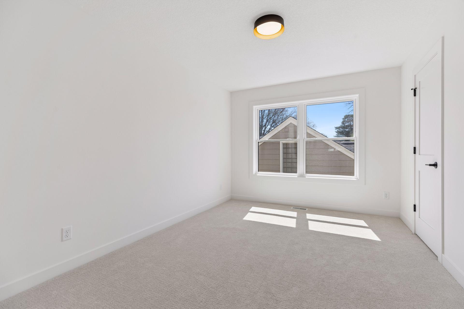 4809 Zenith Avenue South - Spacecrafting - 0033.jpg