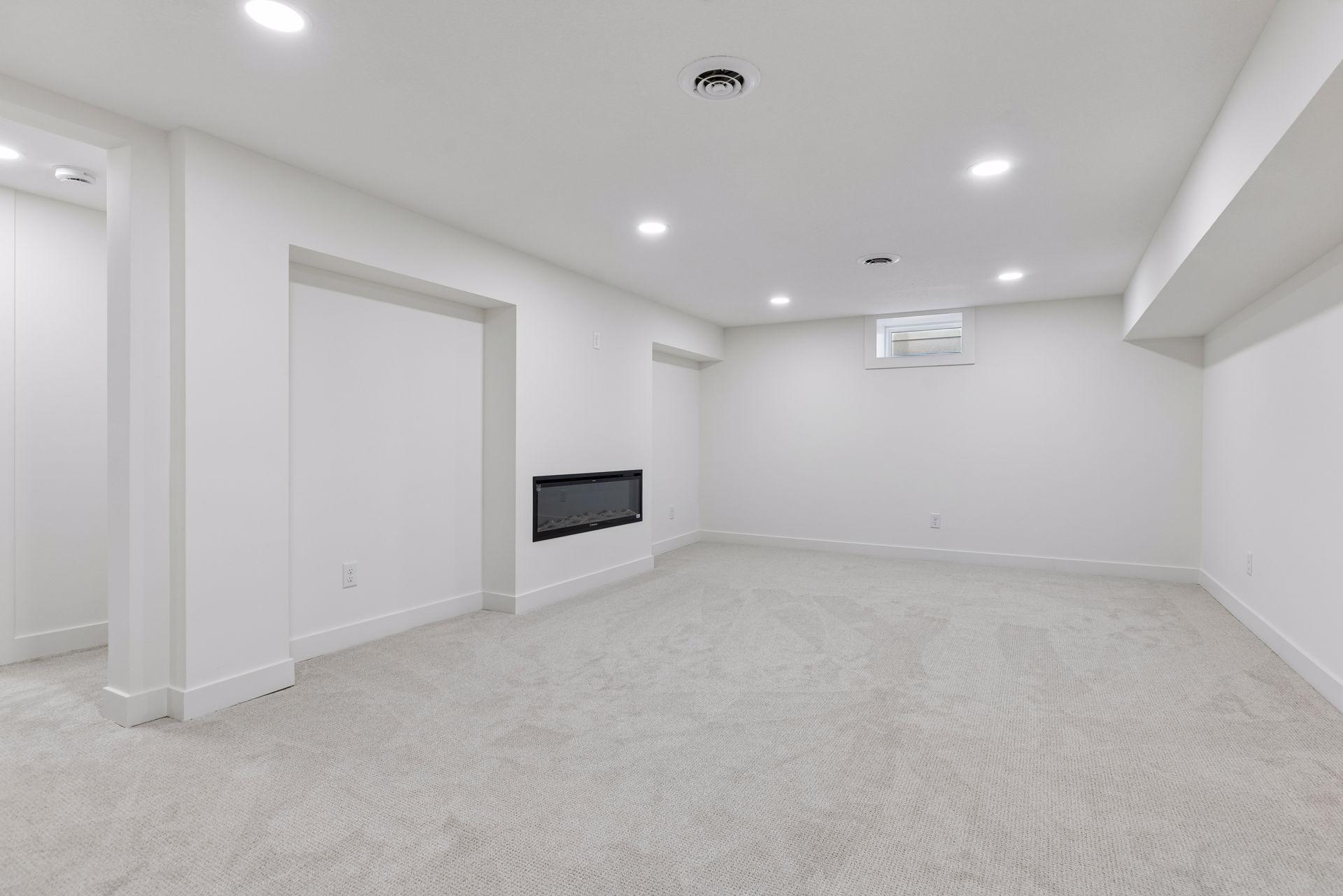 4809 Zenith Avenue South - Spacecrafting - 0041.jpg