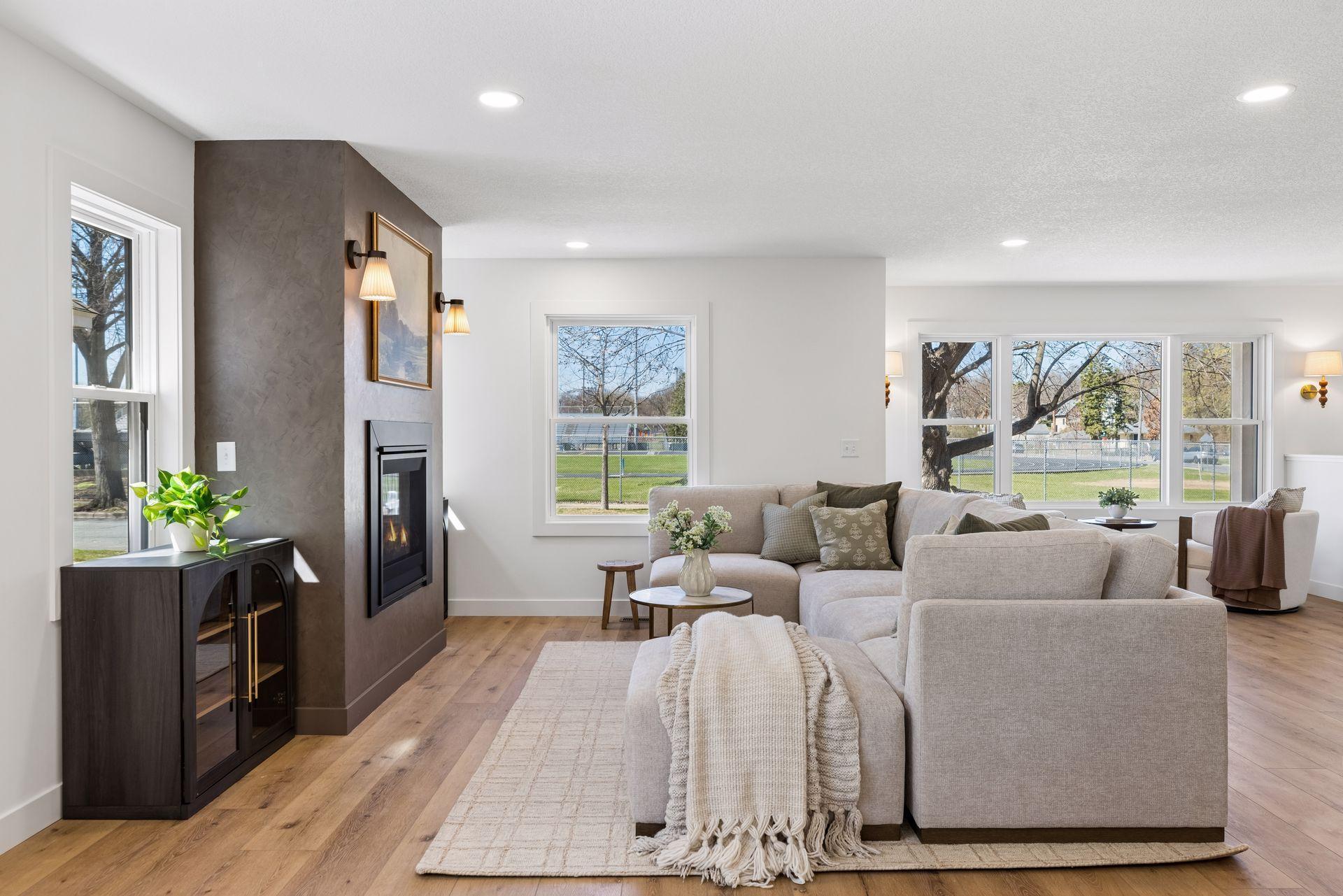 4809 Zenith Avenue South - Spacecrafting - 0002.jpg