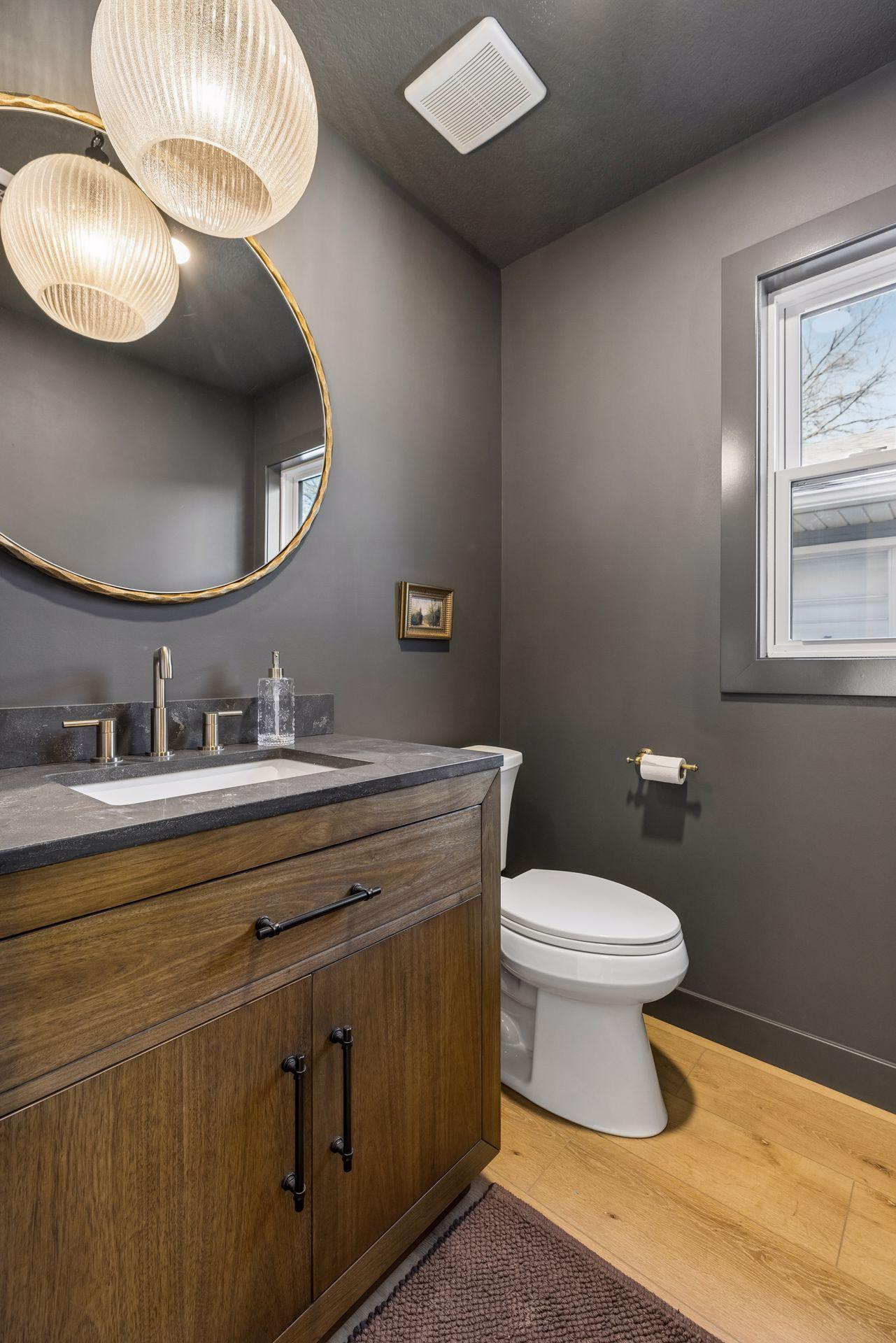 4809 Zenith Avenue South - Spacecrafting - 0021.jpg