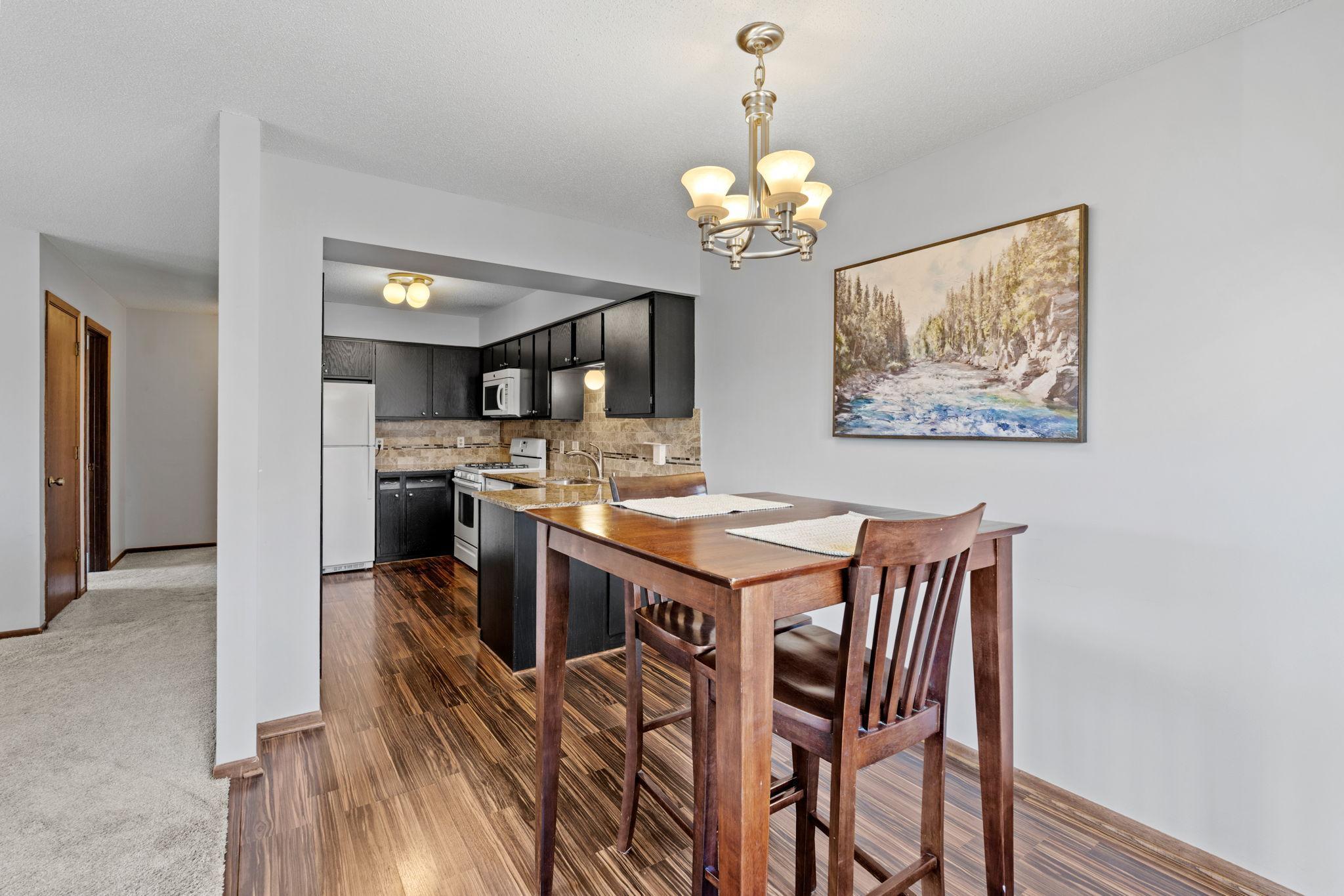 16-web-or-mls-14661 94th Pl N-16.jpg