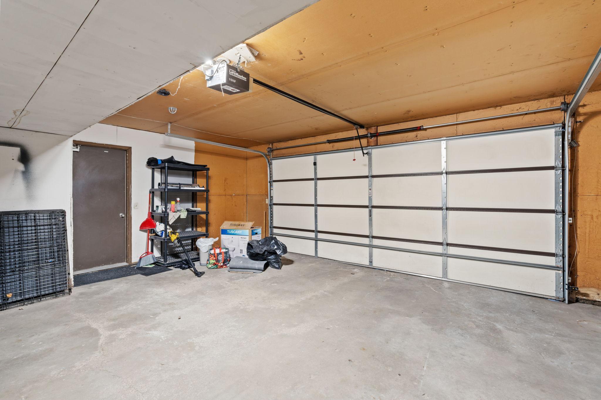 43-web-or-mls-14661 94th Pl N-43.jpg